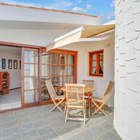 Villa With Pool Overlooking The Atlantic Ocean And *